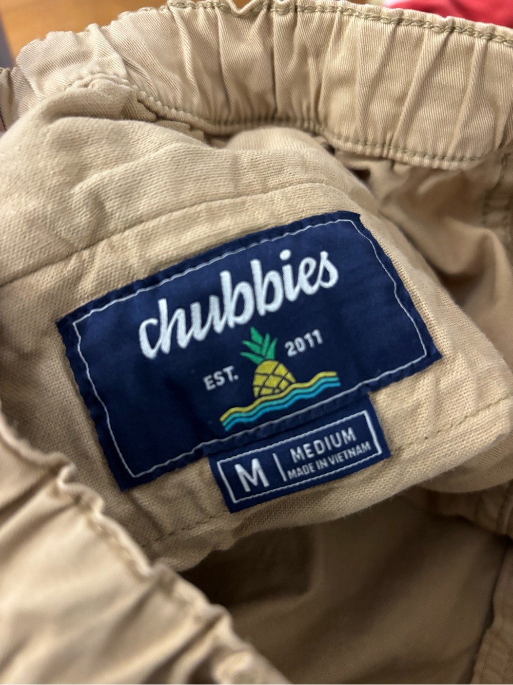 chubbies Khaki Beige Men’s Flat Front Shorts with NWOT